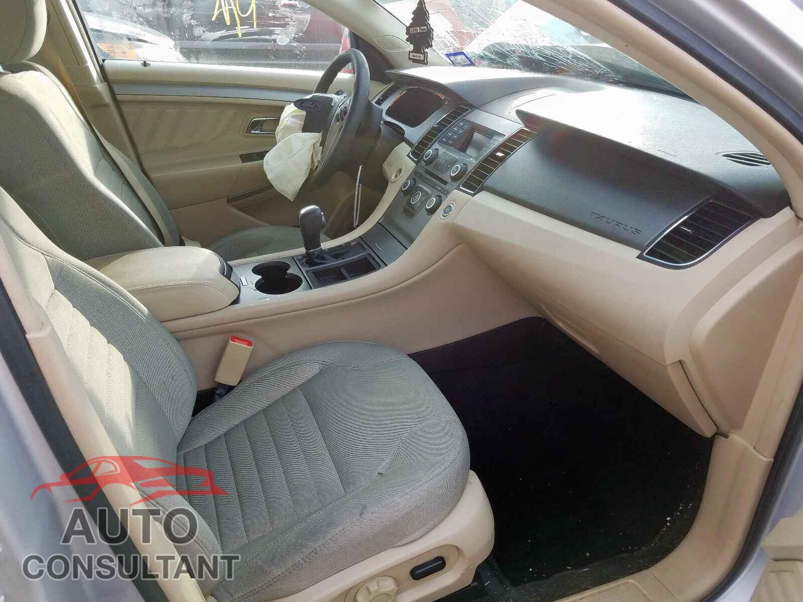 FORD TAURUS 2016 - 4T1BF1FK2HU333130