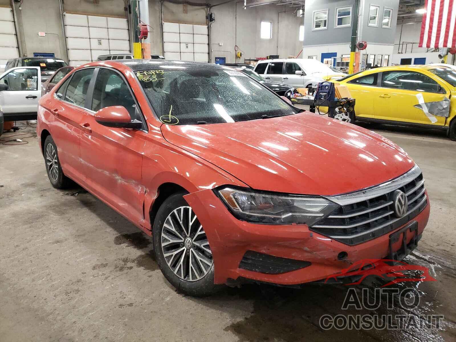 VOLKSWAGEN JETTA 2019 - 3VWC57BU0KM208237