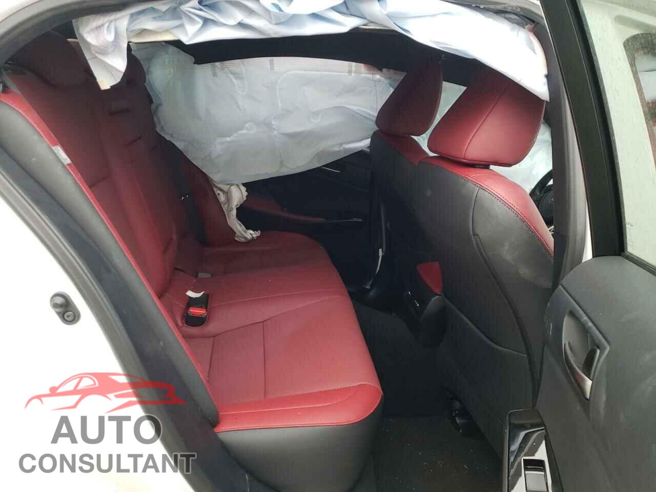 LEXUS IS 2021 - JTHAA1D28M5114581