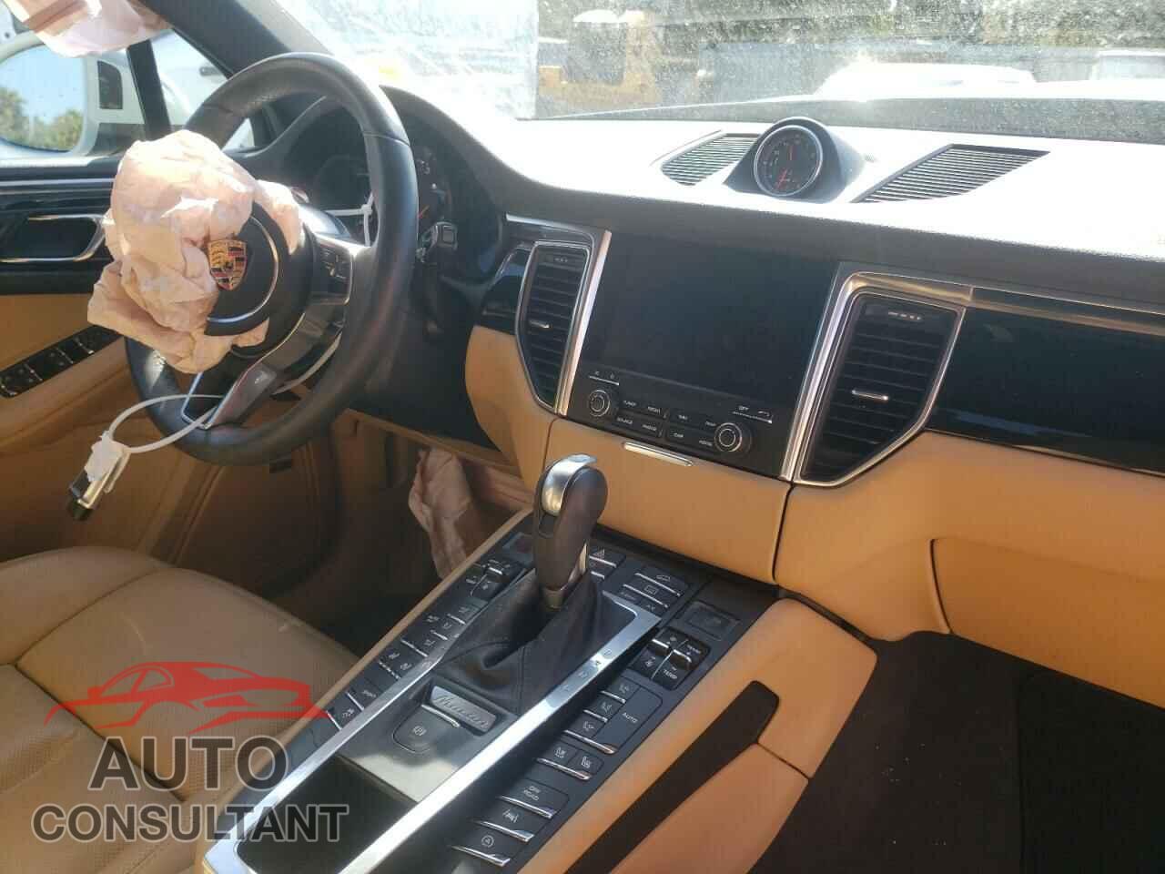 PORSCHE MACAN 2018 - WP1AA2A50JLB08012