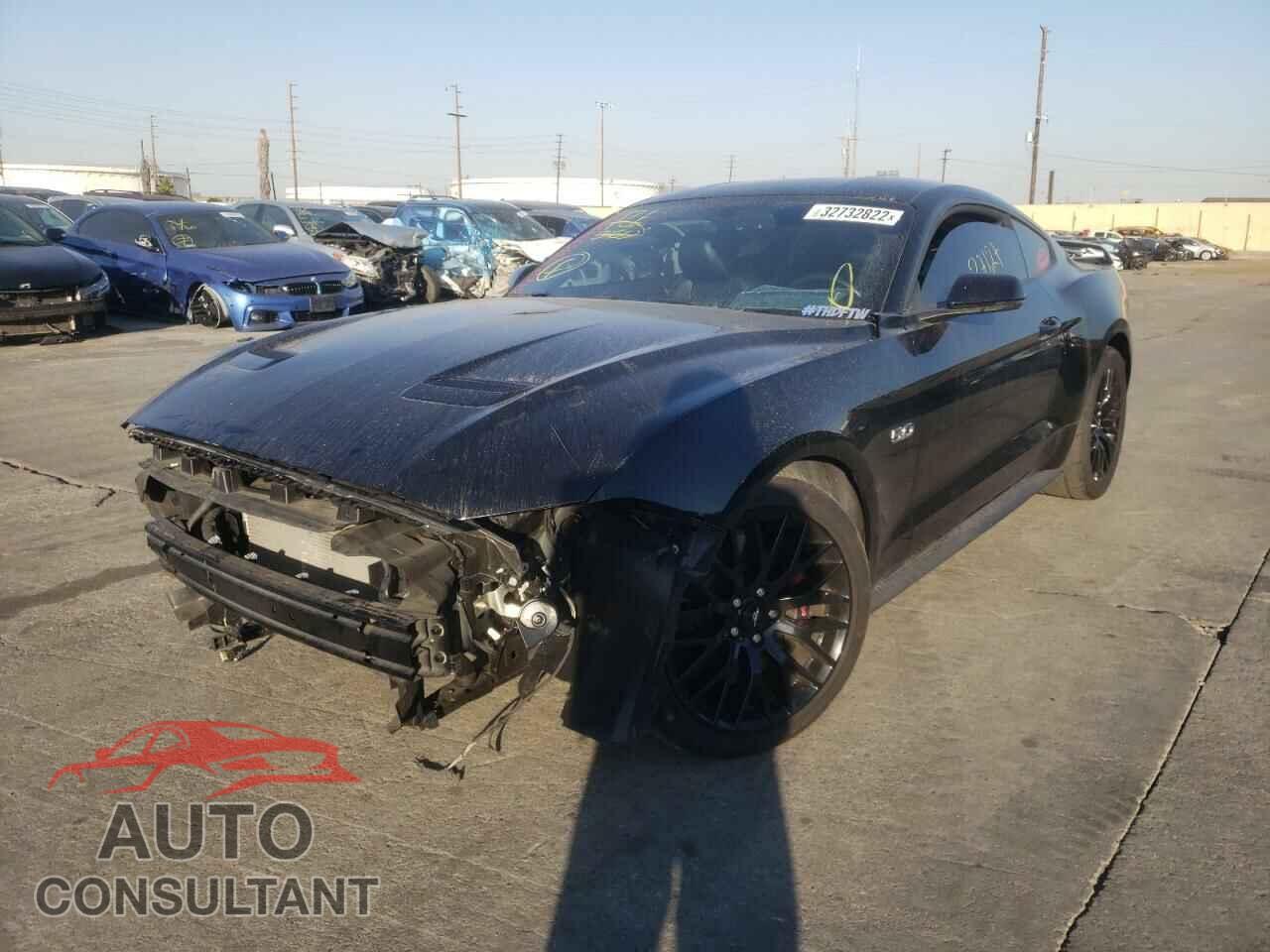 FORD MUSTANG 2019 - 1FA6P8CF4K5185928