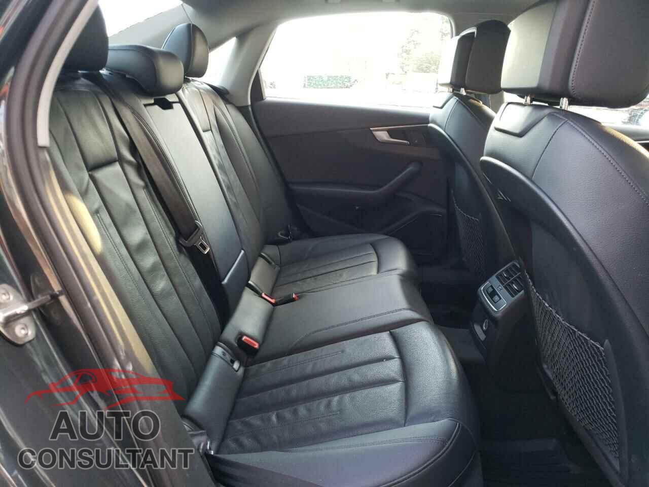 AUDI A4 2017 - WAULNAF47HN068015