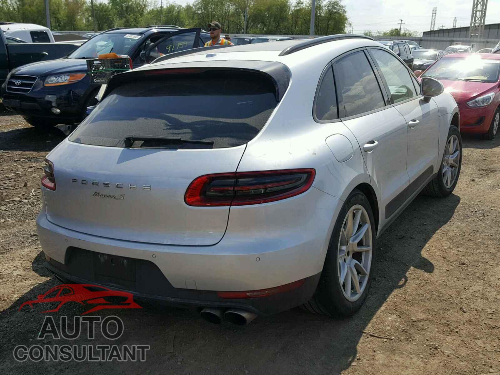 PORSCHE MACAN 2015 - WP1AB2A53FLB54955