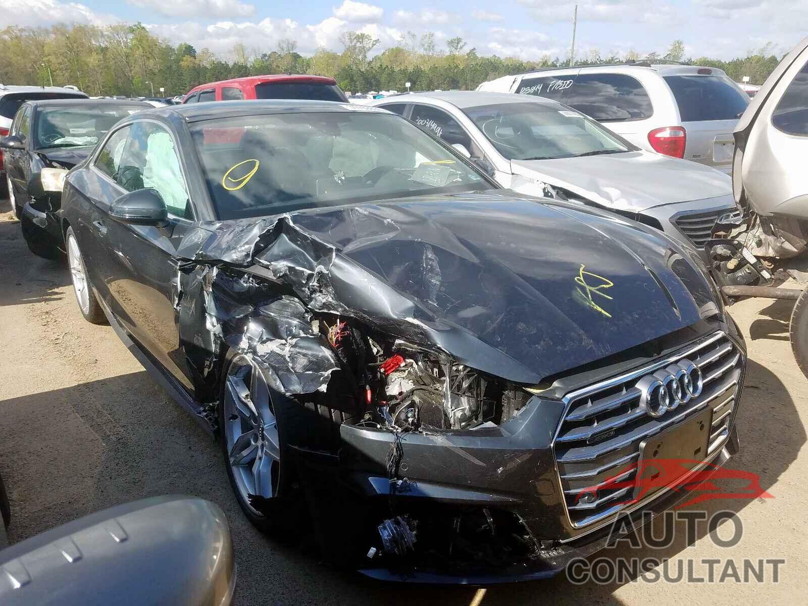 AUDI A5 2019 - WAUTNAF58KA080133