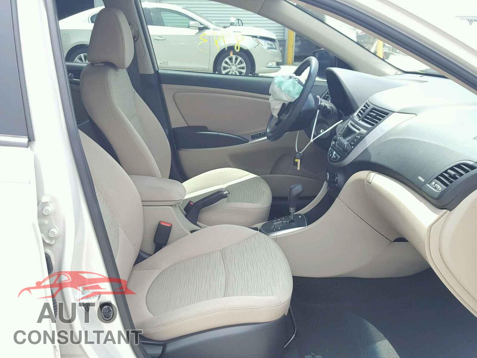 HYUNDAI ACCENT 2016 - KMHCT4AE2GU160532