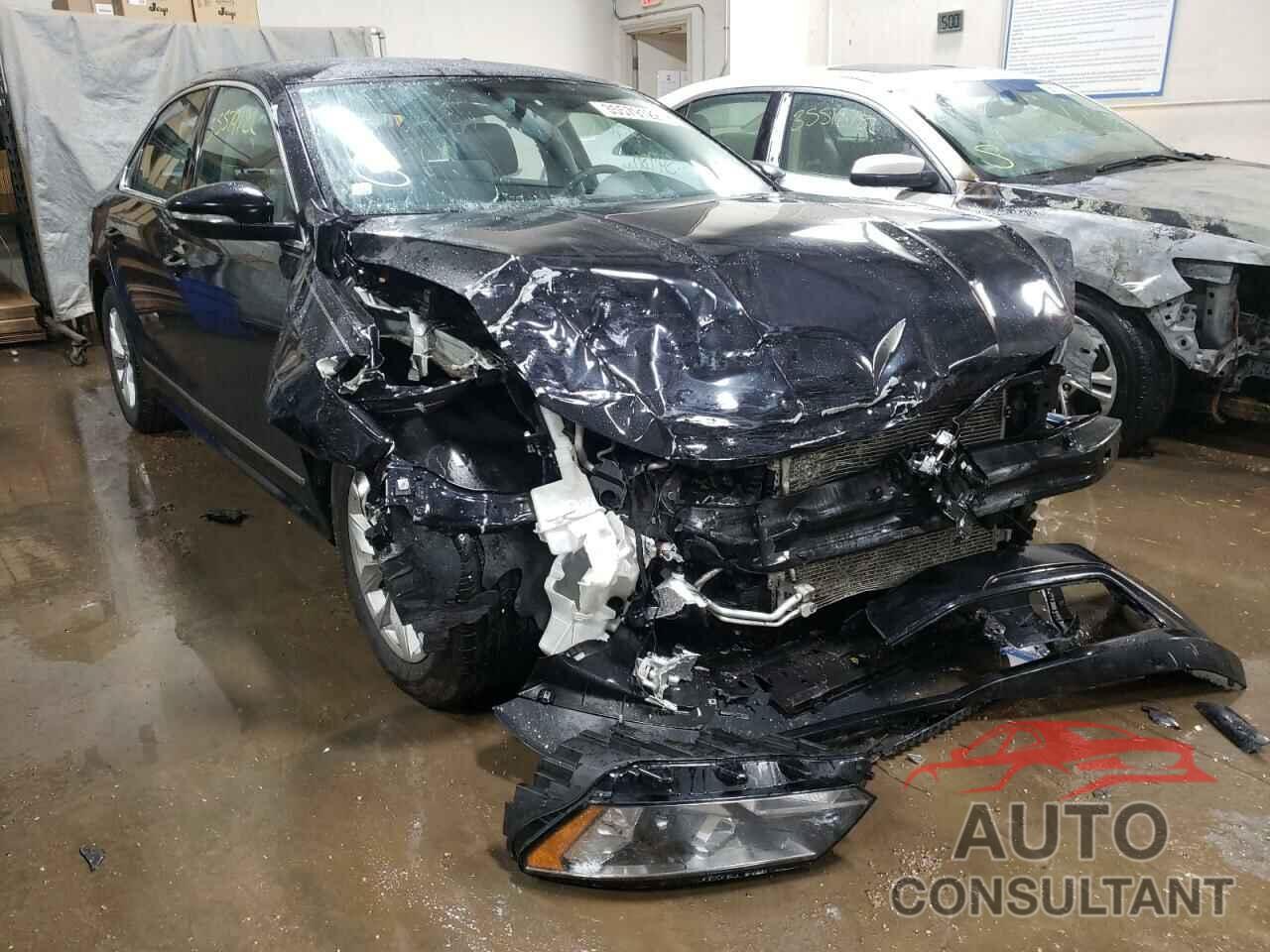 VOLKSWAGEN PASSAT 2017 - 1VWAT7A3XHC067208