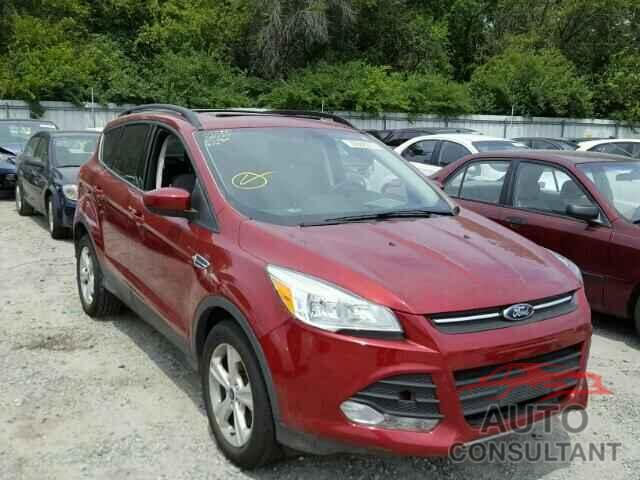 FORD ESCAPE 2015 - 1FMCU9G92FUA86760