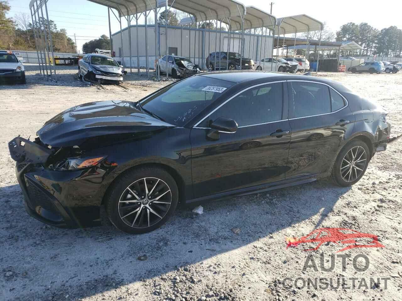 TOYOTA CAMRY 2022 - 4T1G11AK5NU667885
