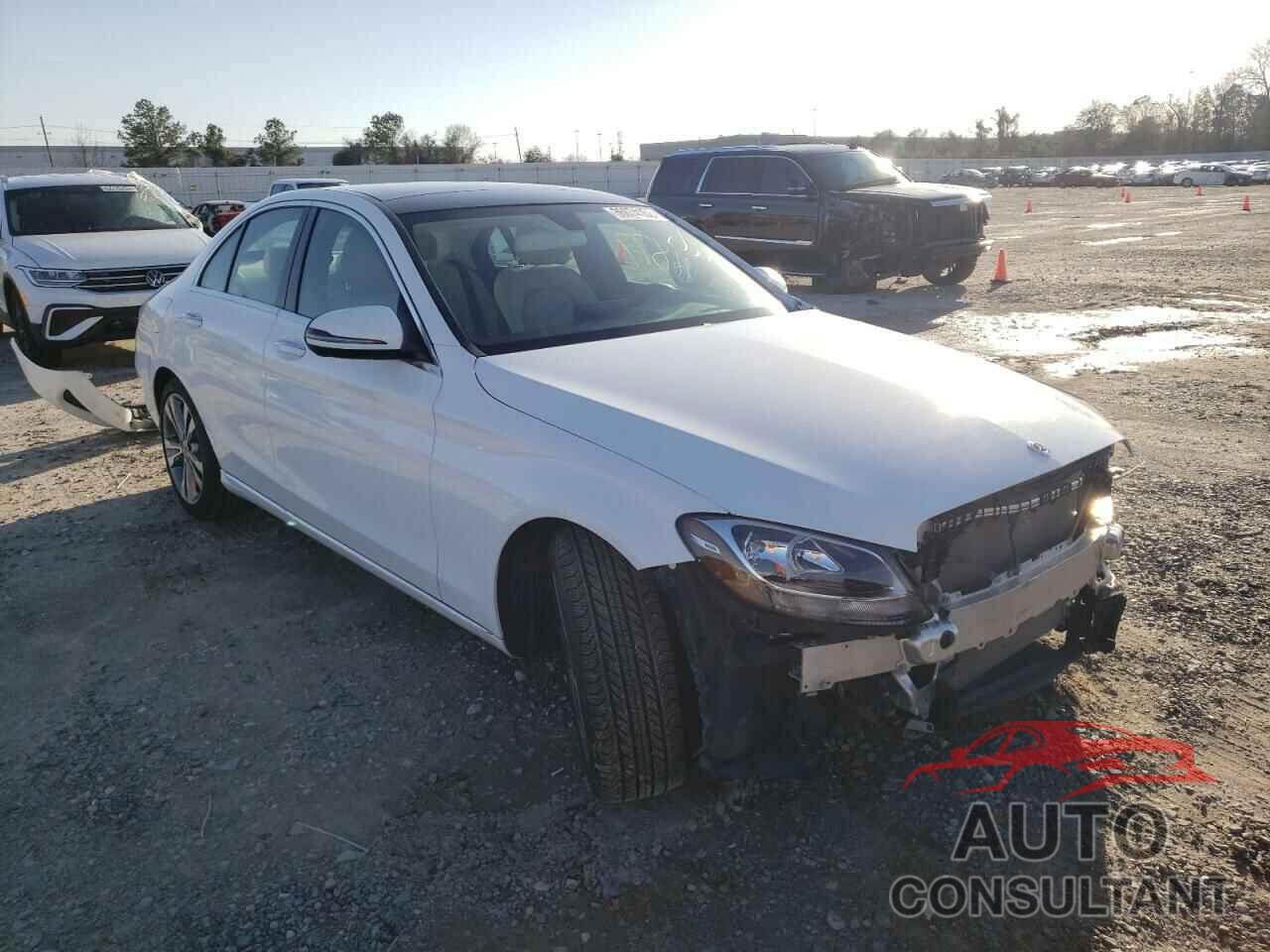 MERCEDES-BENZ C-CLASS 2018 - 55SWF4JB0JU243602