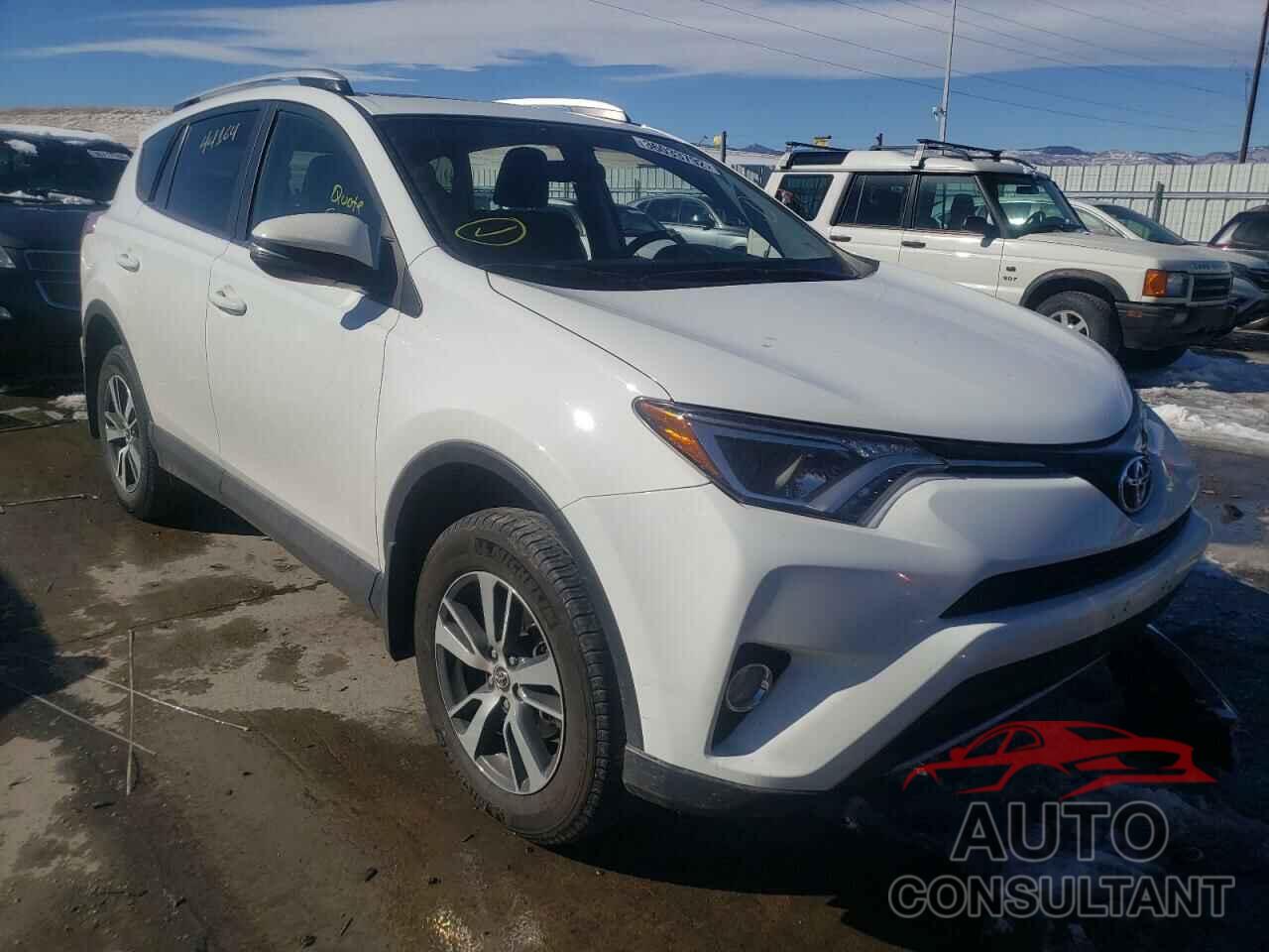 TOYOTA RAV4 2016 - JTMWFREV0GJ097562