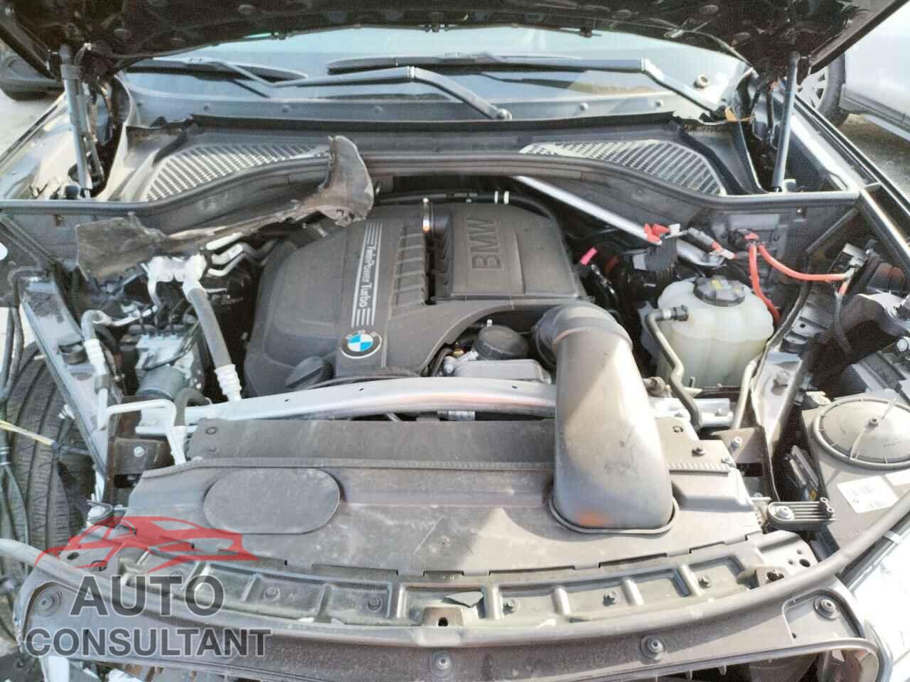BMW X5 2016 - 5UXKR0C56G0U09005
