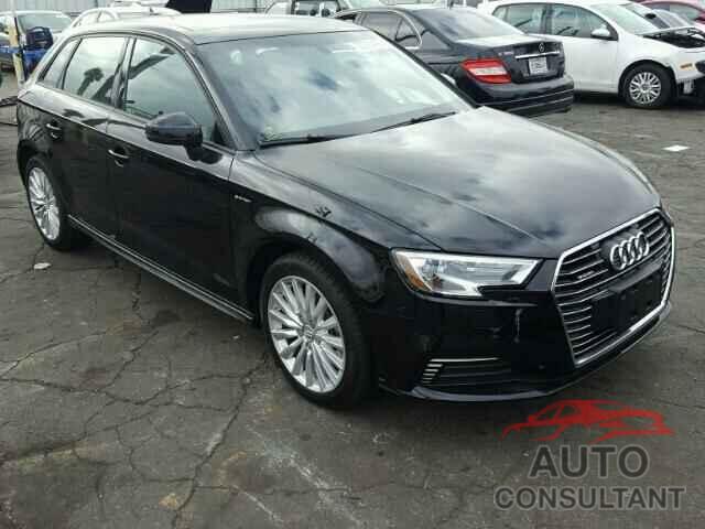 AUDI A3 2017 - WAUUPBFF6HA061389