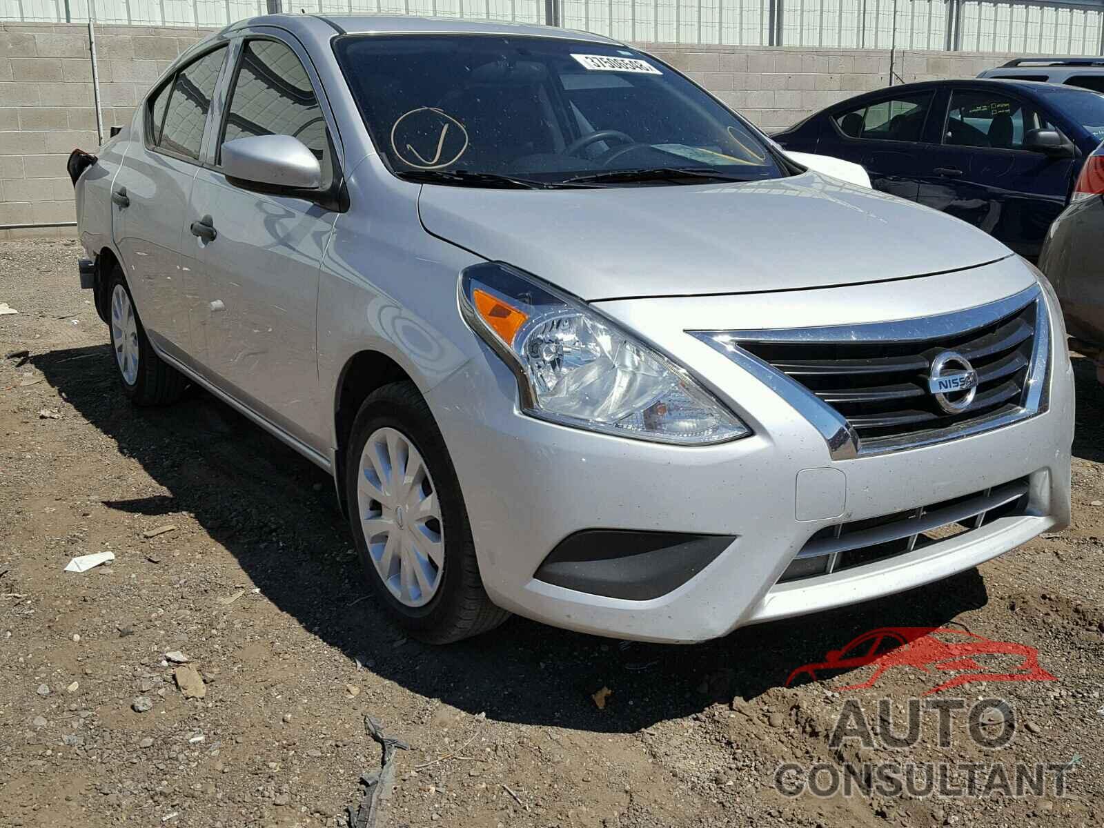 NISSAN VERSA 2017 - 3N1CN7AP8HL829760
