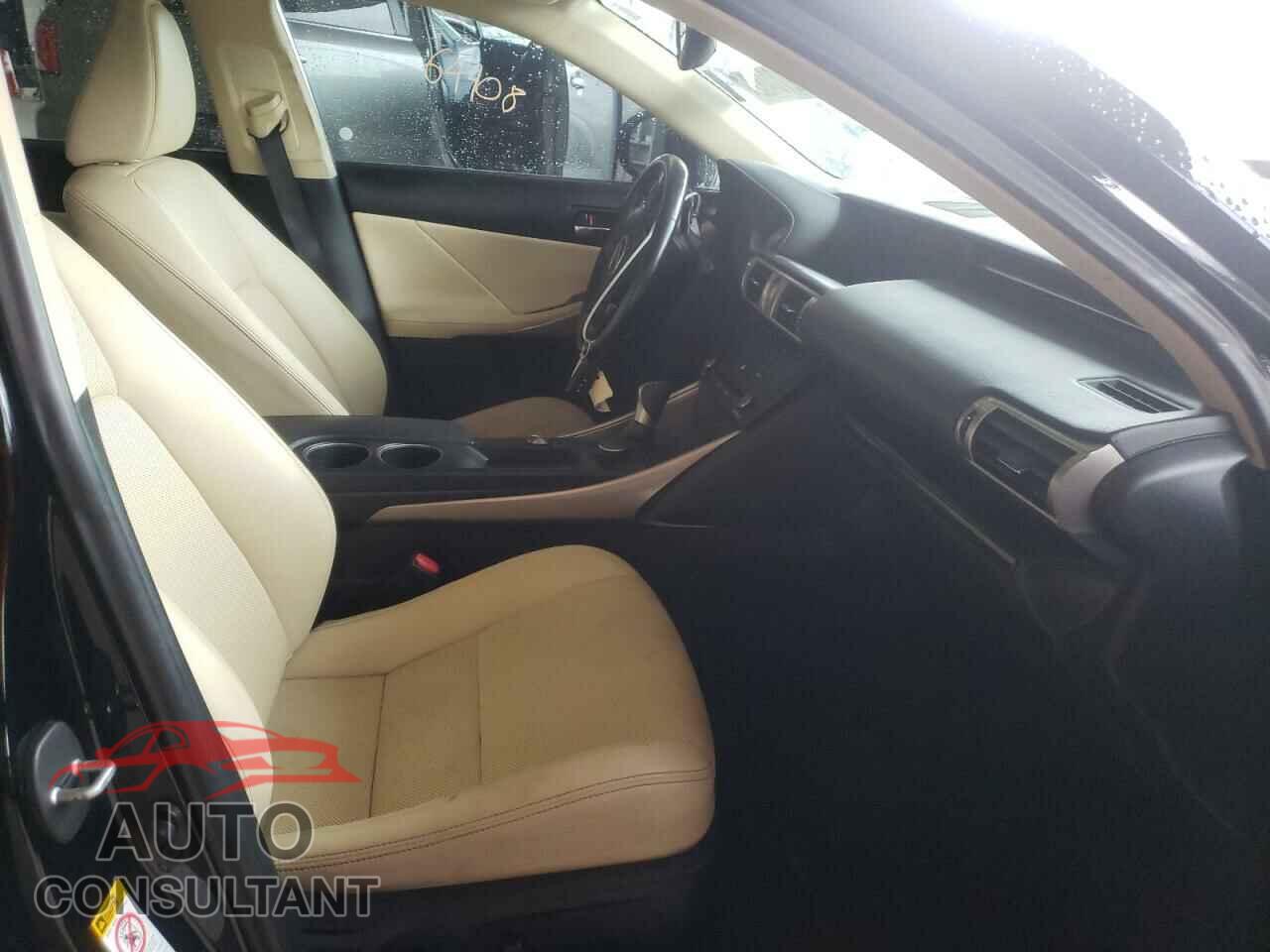 LEXUS IS 2016 - JTHBA1D22G5021144