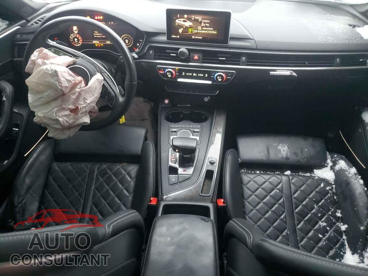 AUDI S5/RS5 2019 - WAUC4CF5XKA097885