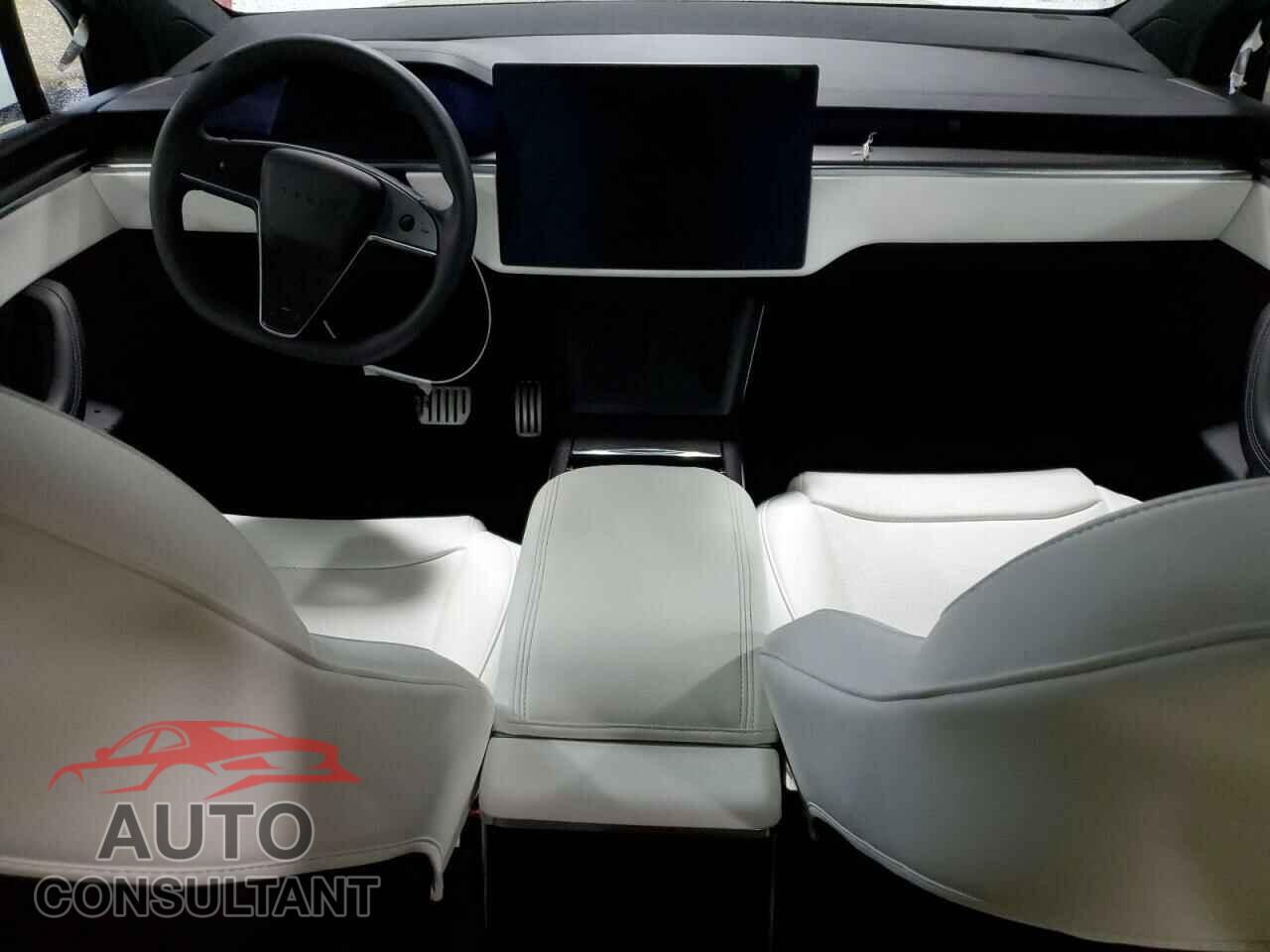 TESLA MODEL X 2022 - 7SAXCBE66NF355751