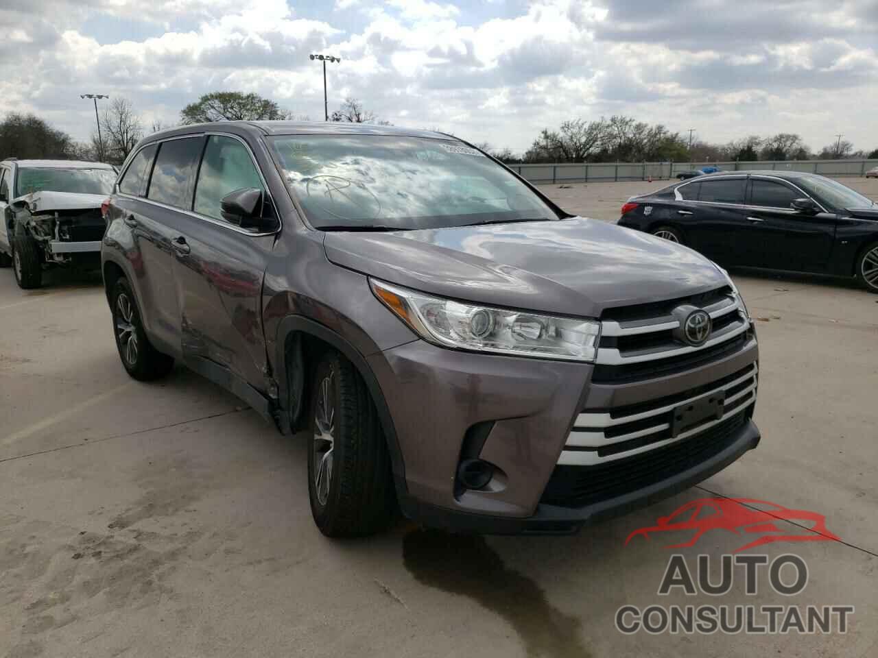 TOYOTA HIGHLANDER 2019 - 5TDZARFH9KS048005