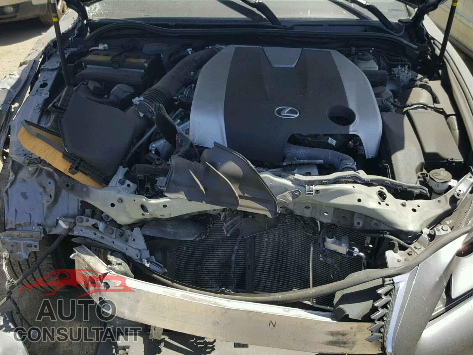 LEXUS IS 2016 - JTHBE1D22G5025988