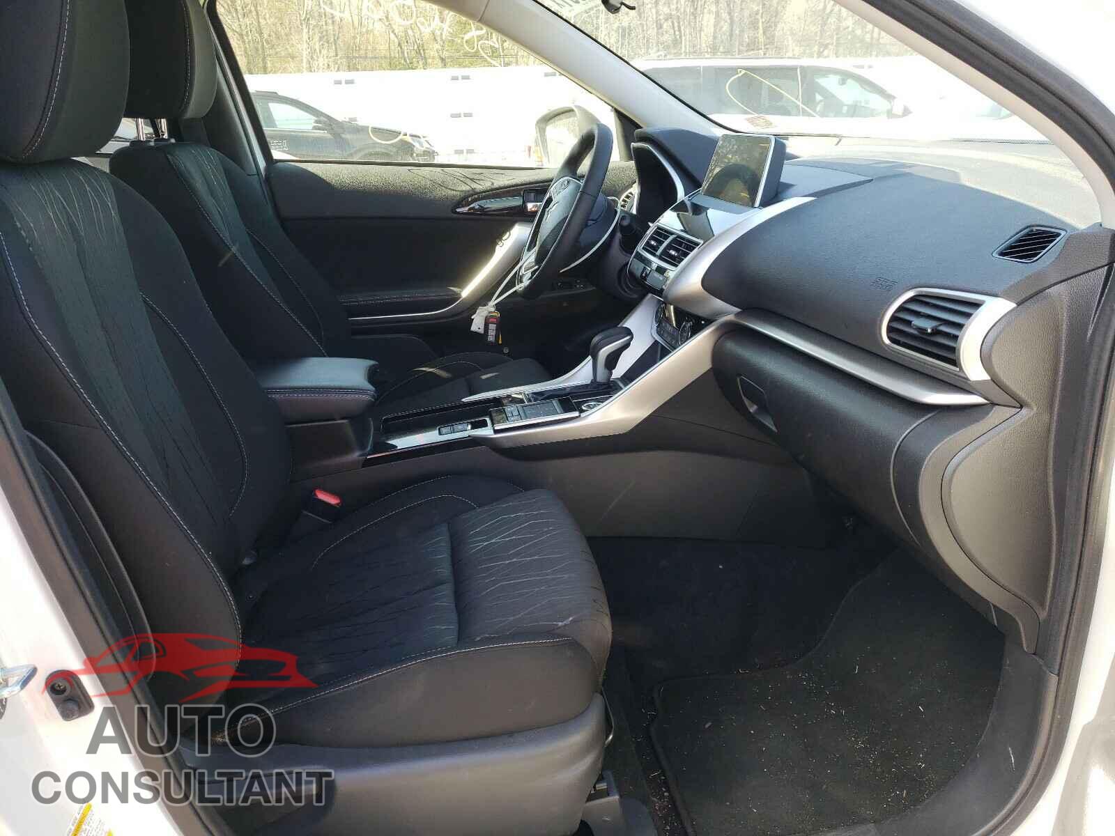 MITSUBISHI ECLIPSE 2019 - JA4AT5AA8KZ020649