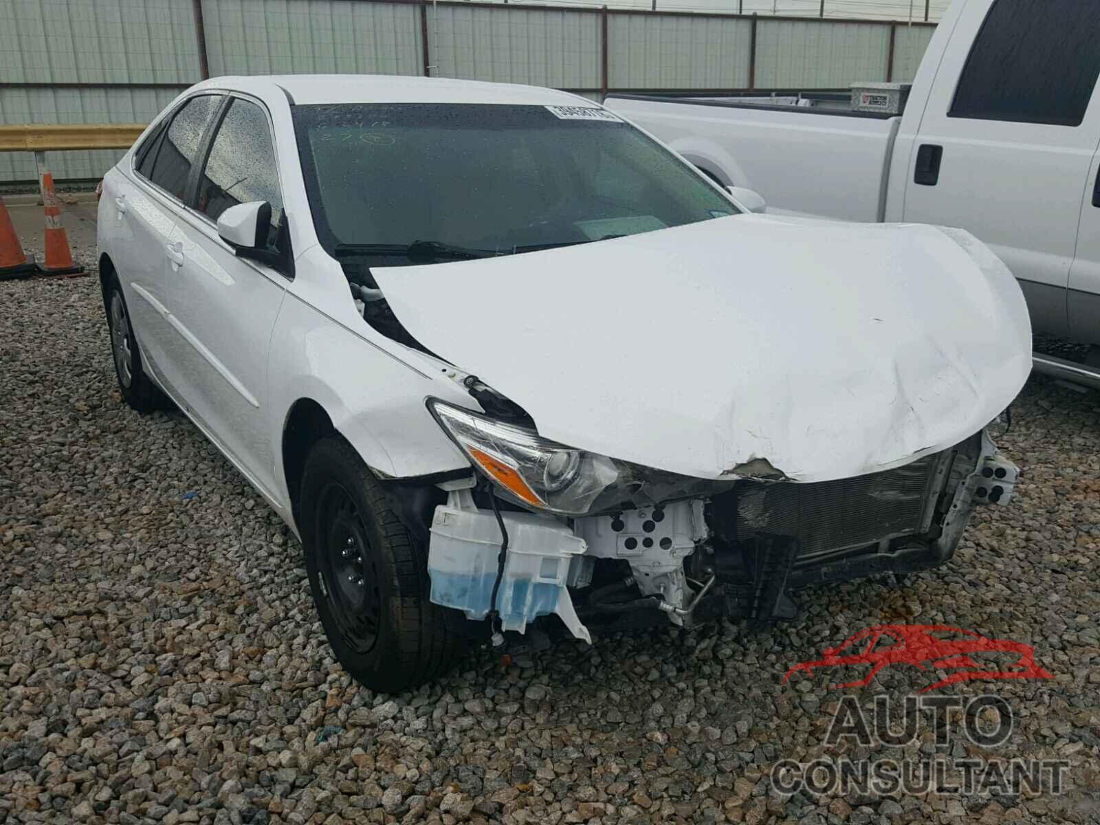 TOYOTA CAMRY 2015 - 4T4BF1FKXFR456631