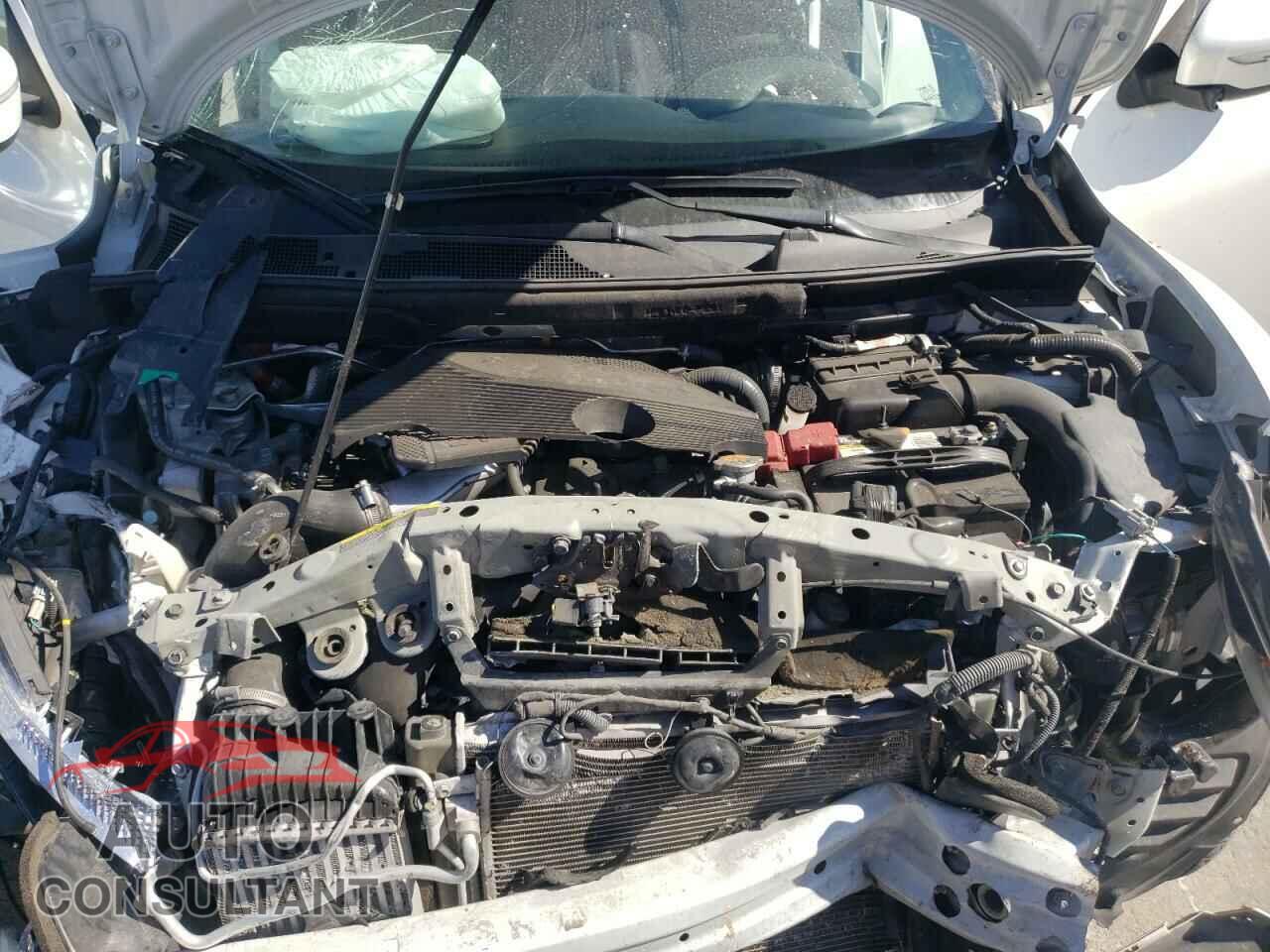 NISSAN JUKE 2017 - JN8AF5MR1HT701072