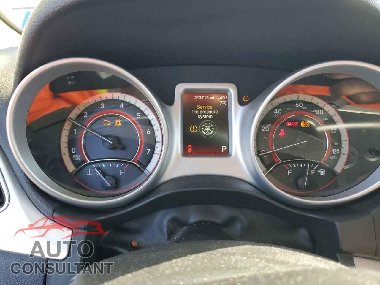 DODGE JOURNEY 2017 - 3C4PDCBB9HT529545