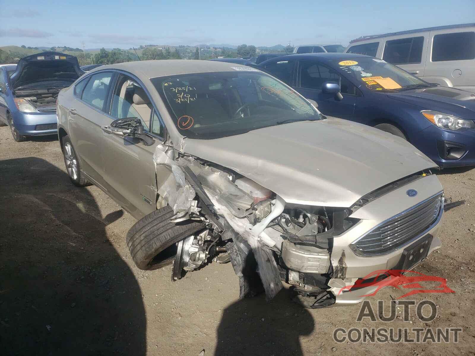 FORD FUSION 2018 - 3FA6P0PU6JR137014