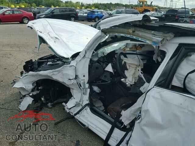 AUDI A8 2015 - WAU32AFD4FN017982