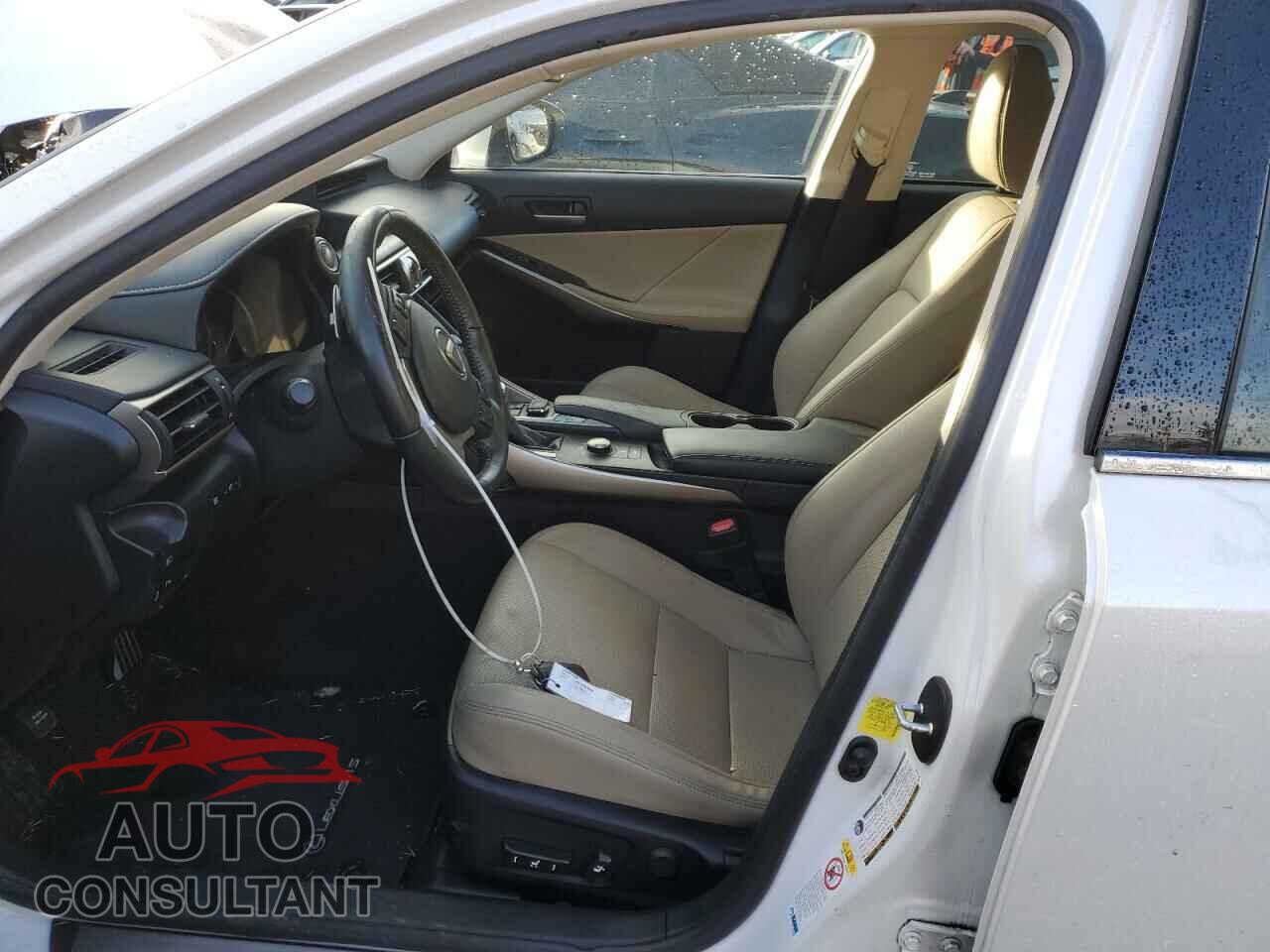 LEXUS IS 2017 - JTHCM1D20H5025190