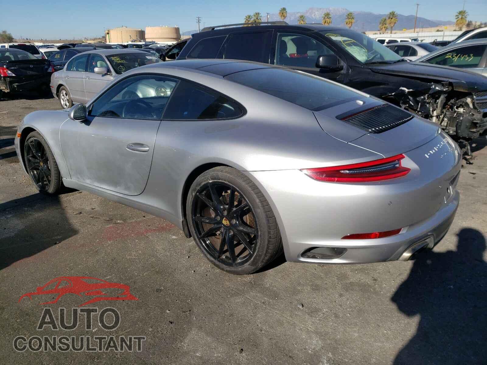 PORSCHE 911 2019 - WP0AA2A95KS104002