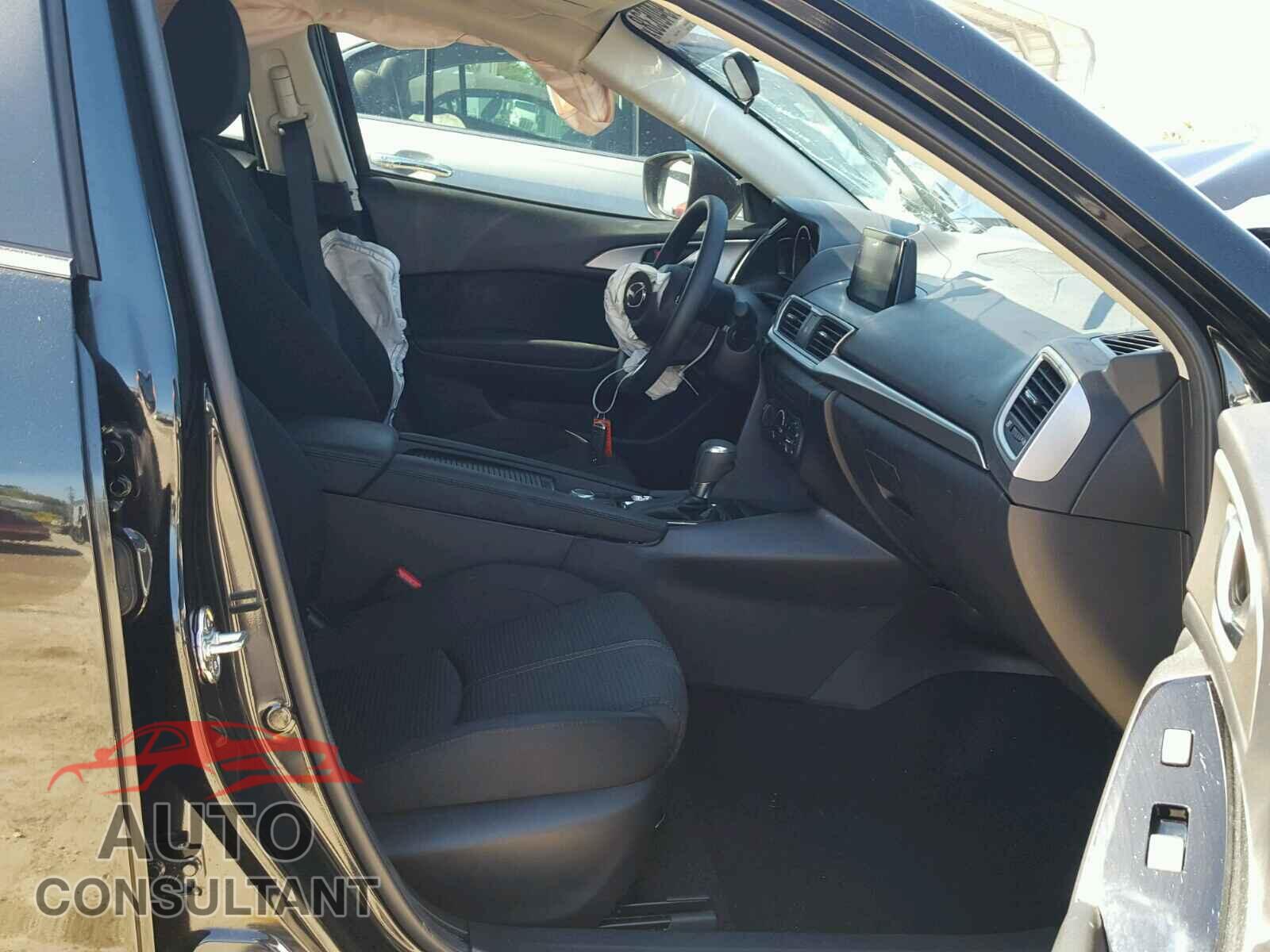 MAZDA 3 2017 - 3MZBN1U75HM153499