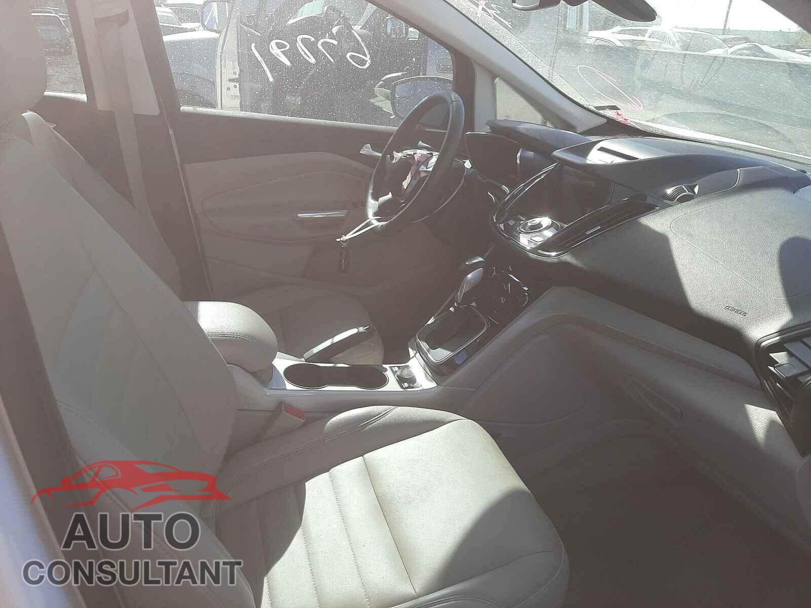 FORD CMAX 2016 - 1FADP5BU9GL110764