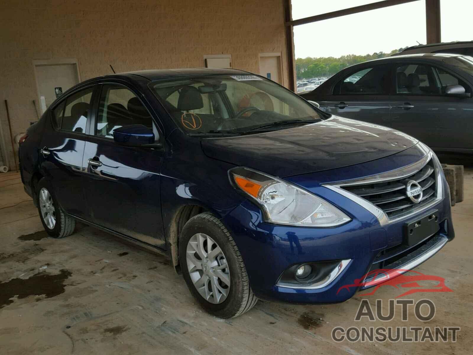 NISSAN VERSA 2018 - 3N1CN7AP8JL832258