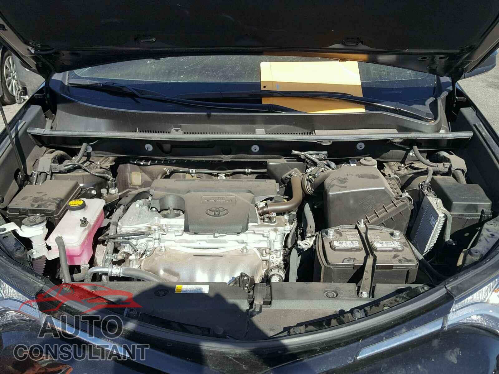 TOYOTA RAV4 2017 - 2T3ZFREV3HW351930