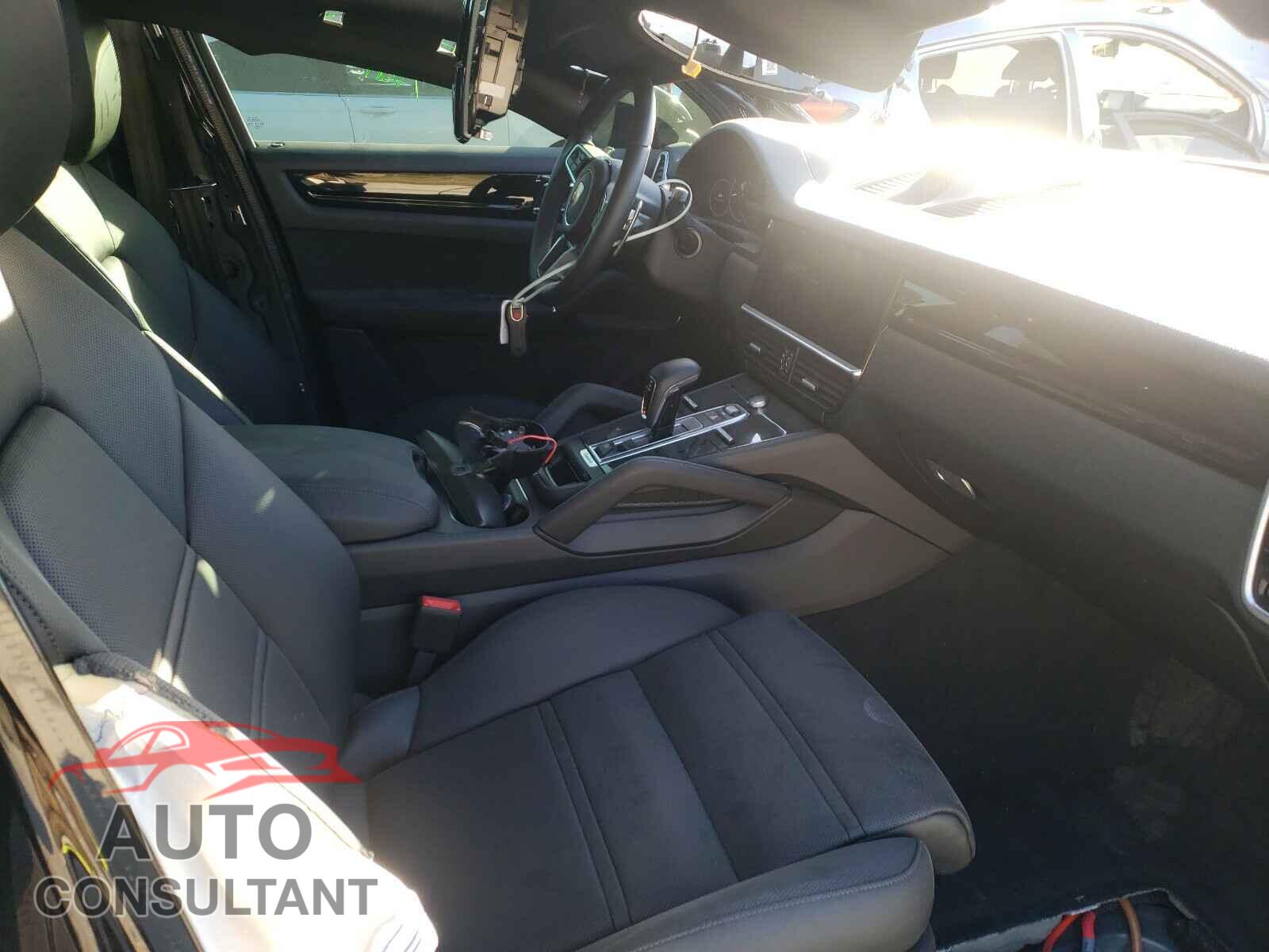 PORSCHE CAYENNE 2020 - WP1AA2AY9LDA10409