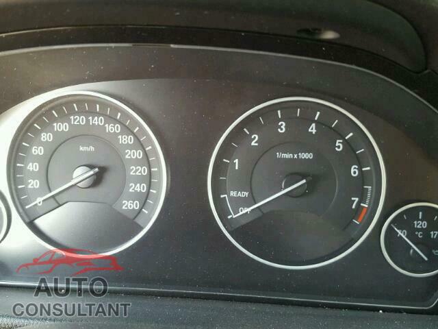 BMW 3 SERIES 2017 - WBA8D9G37HNU64751