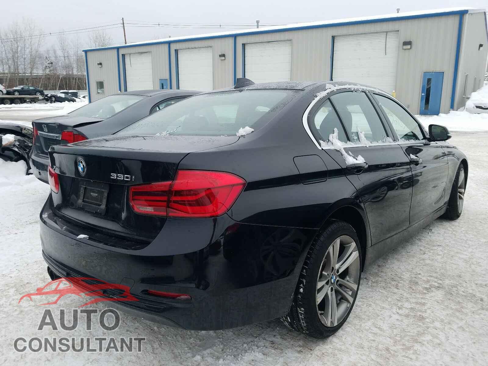 BMW 3 SERIES 2018 - WBA8D9C52JA616357