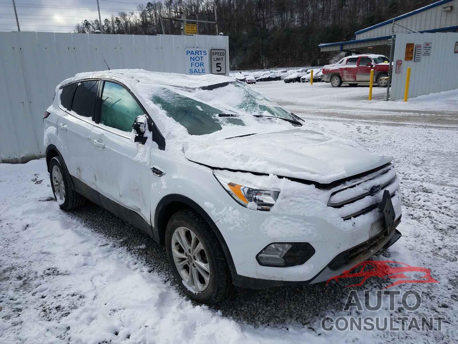 FORD ESCAPE 2017 - 5NPD84LF5HH044480
