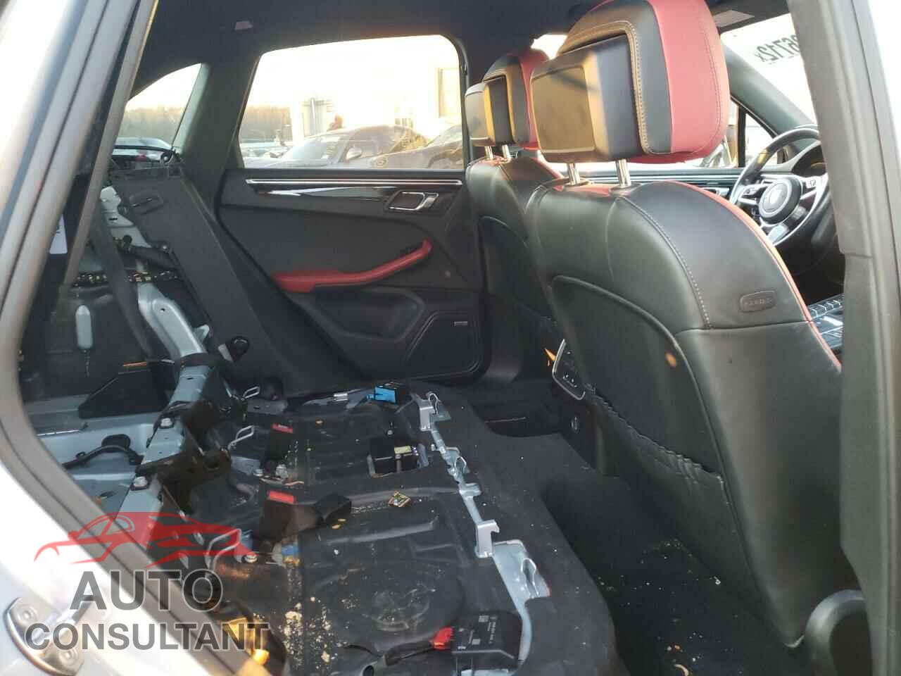 PORSCHE MACAN 2017 - WP1AB2A59HLB16357