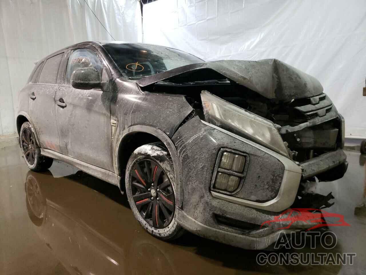 MITSUBISHI OUTLANDER 2021 - JA4ARUAU4MU012230
