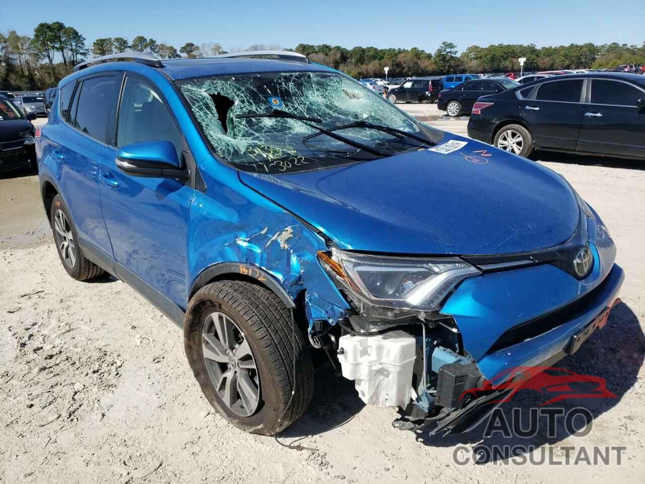 TOYOTA RAV4 2018 - JTMRFREV0JJ742120