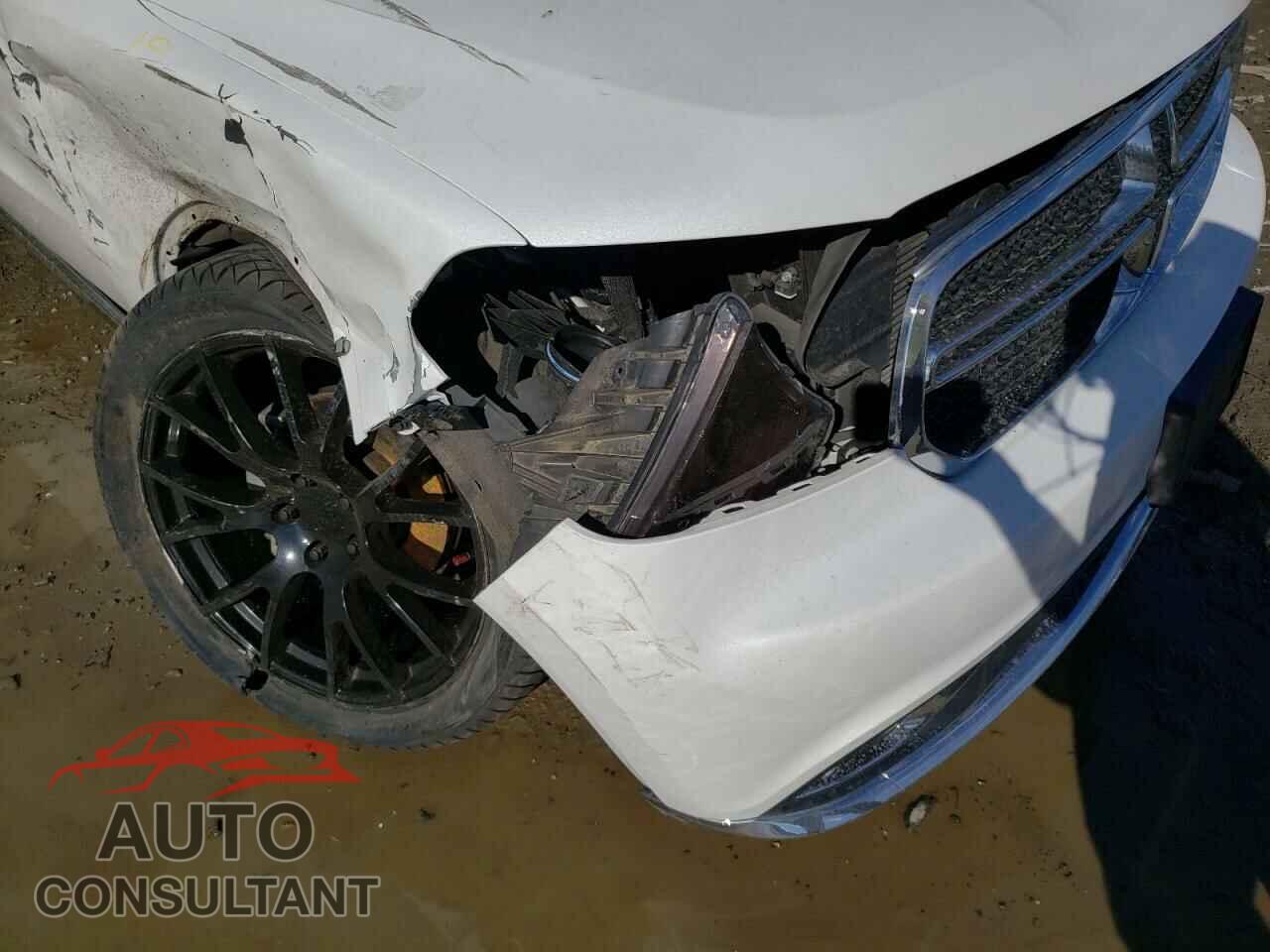 DODGE DURANGO 2018 - 1C4RDJAG5JC386525