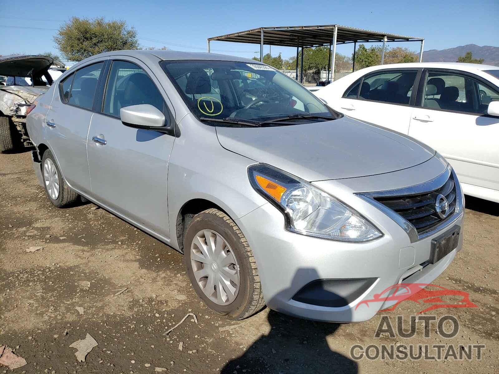 NISSAN VERSA 2017 - 3N1CN7AP8HK456953