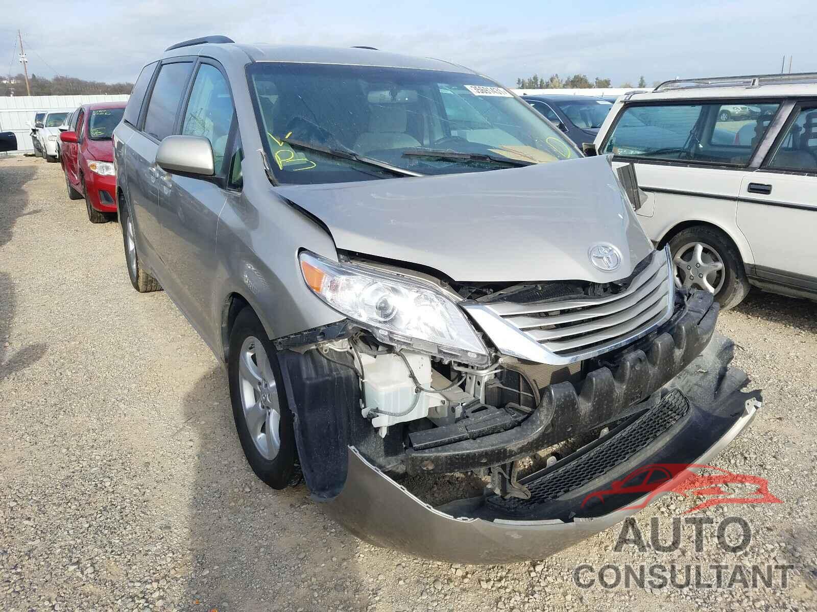 TOYOTA SIENNA 2017 - 5TDKZ3DC4HS861243