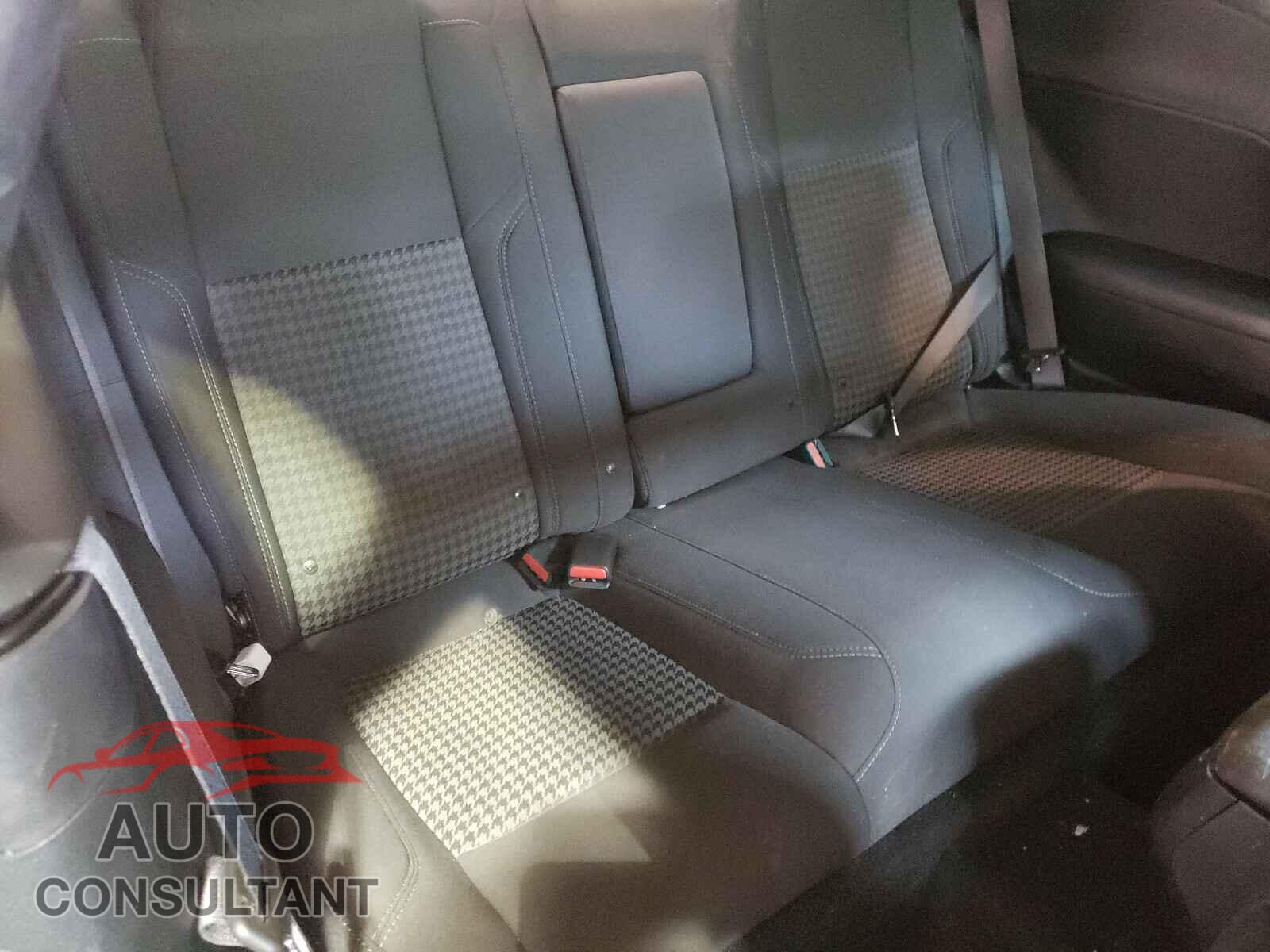 DODGE CHALLENGER 2019 - 2C3CDZAG6KH670186