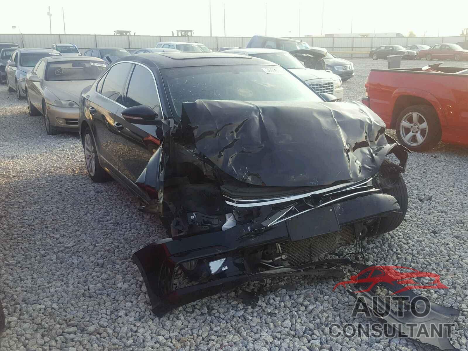 VOLKSWAGEN PASSAT 2017 - 1VWGT7A31HC010731