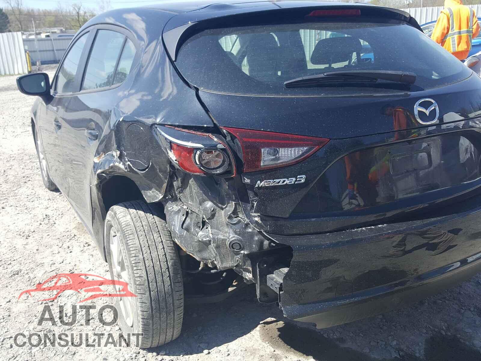 MAZDA 3 2017 - 3MZBN1K72HM156086