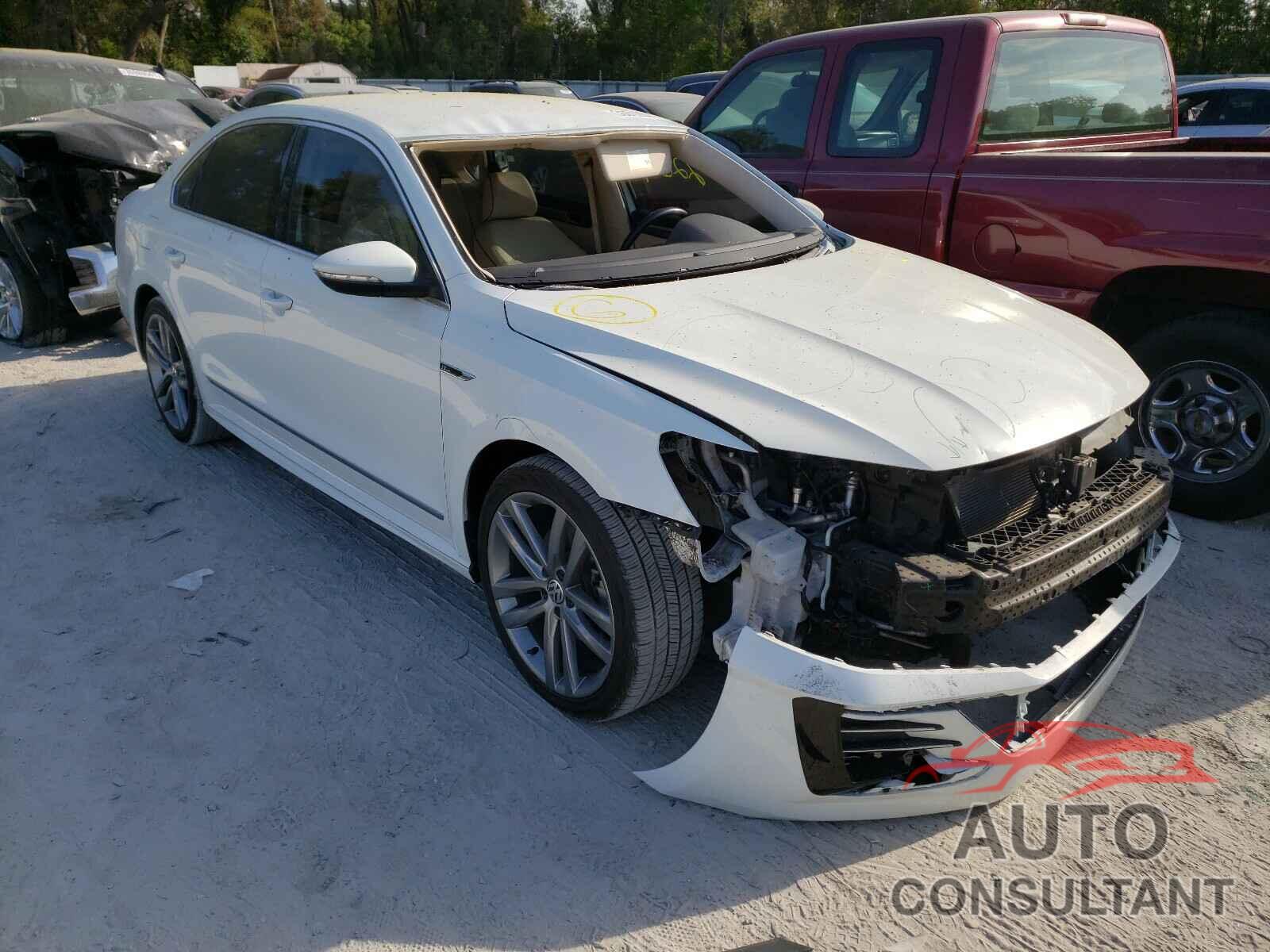 VOLKSWAGEN PASSAT 2017 - 1VWDT7A36HC066084