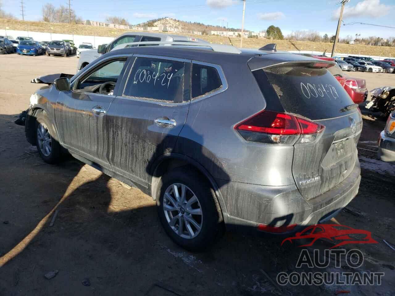 NISSAN ROGUE 2018 - 5N1AT2MV9JC706585