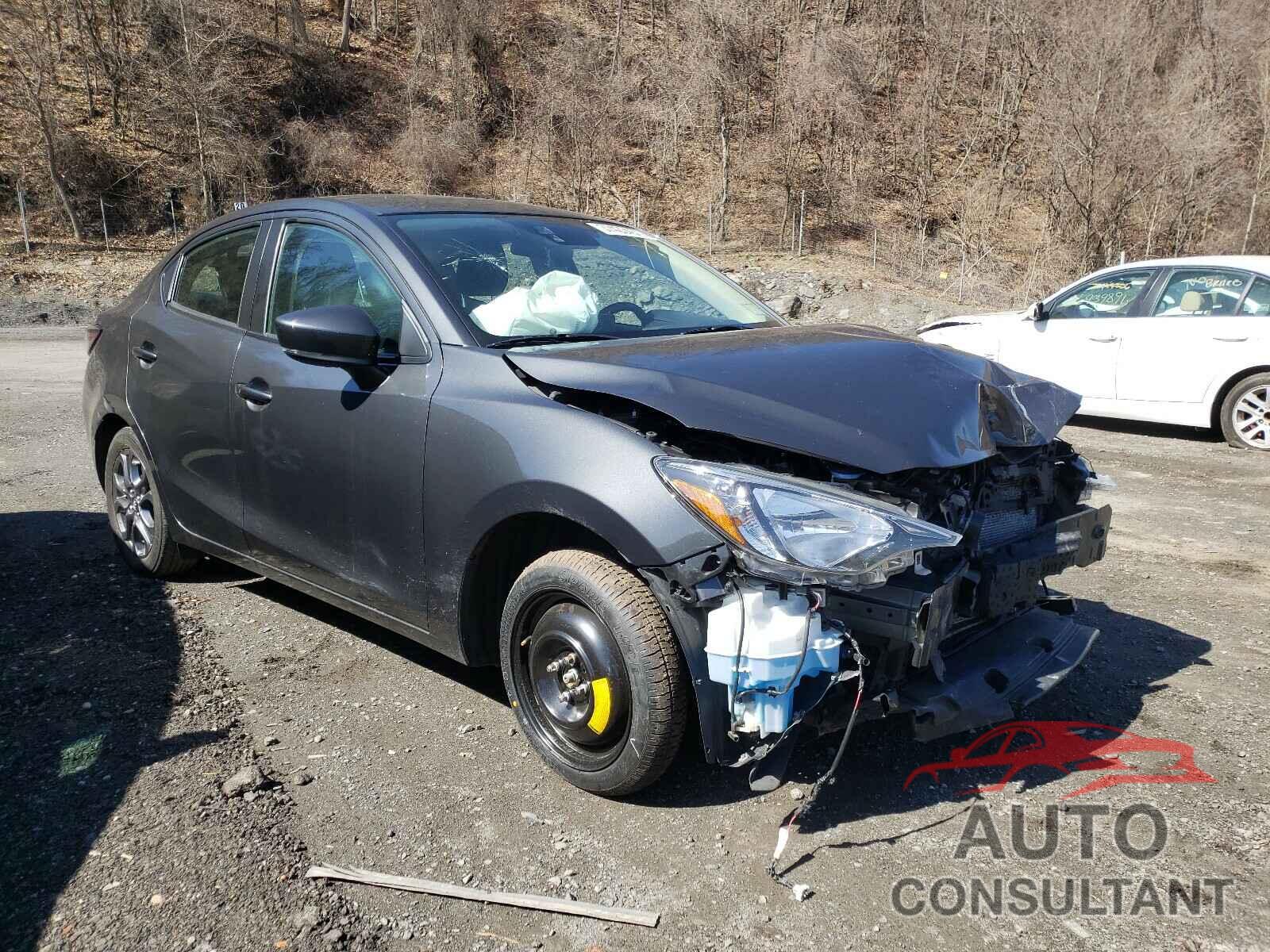 TOYOTA YARIS 2019 - 3MYDLBYV6KY526101
